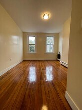 10 Seidler St, Unit 3 in Jersey City, NJ - Building Photo - Building Photo