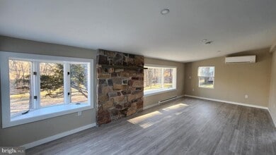 57 S Limekiln Pike in Chalfont, PA - Building Photo - Building Photo