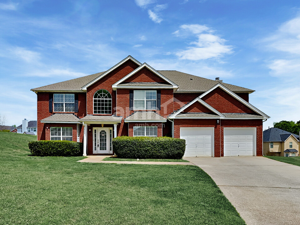 1244 Tree Leaf Ln in Conyers, GA - Building Photo