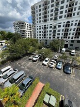 8101 SW 73rd Ave in Miami, FL - Building Photo - Building Photo