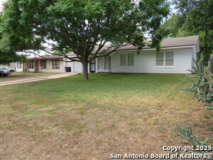 419 Anton Dr in San Antonio, TX - Building Photo - Building Photo