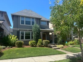 13727 SW 172nd Ave in Sherwood, OR - Building Photo