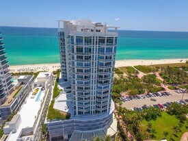 6515 Collins Ave in Miami, FL - Building Photo