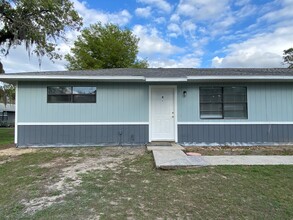 7605 W Fern Pl in Homosassa, FL - Building Photo - Building Photo