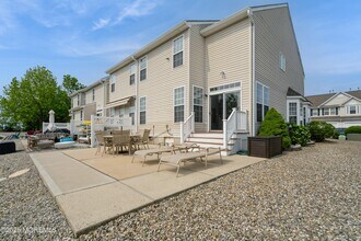 4 Osprey Ln in Berkeley Township, NJ - Building Photo - Building Photo