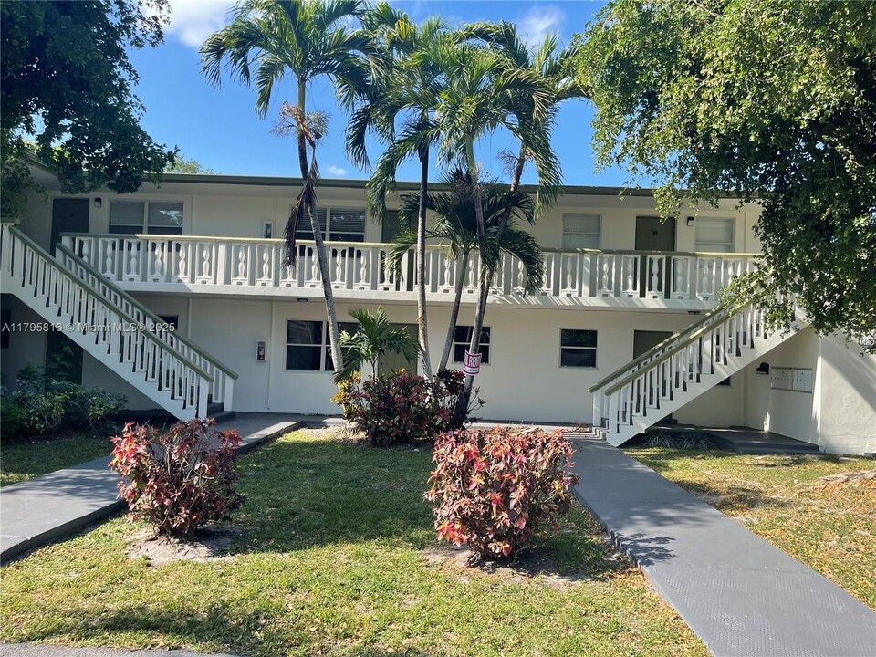 1429 SW 9th St in Fort Lauderdale, FL - Building Photo