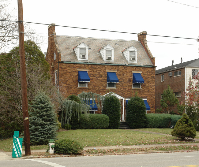 1002 8th St in Huntington, WV - Building Photo - Building Photo