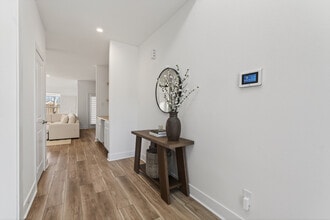 3768 Wenatche Dr in Dallas, TX - Building Photo - Building Photo