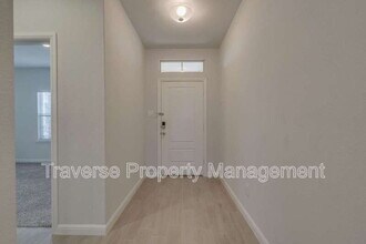 9645 Alderleaf Trl in Crowley, TX - Building Photo - Building Photo