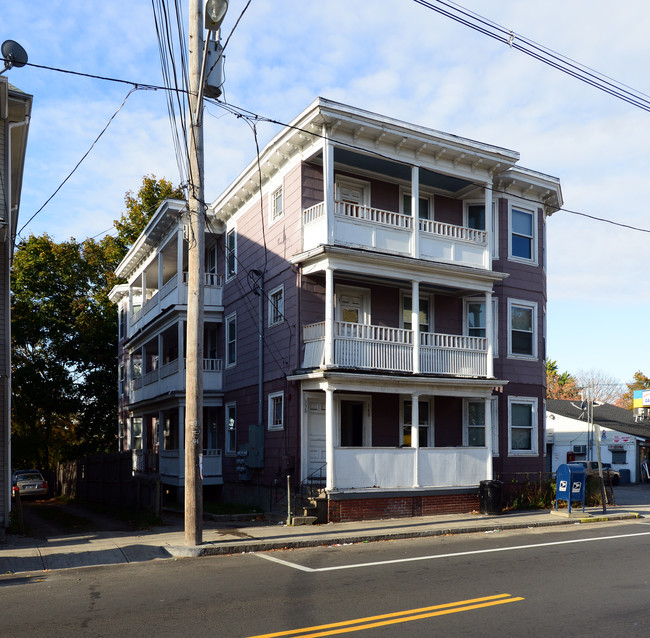 338-340 Manton Ave in Providence, RI - Foto de edificio - Building Photo