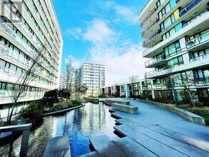 10xx-7979 FRIBRIDGE Way in Richmond, BC - Building Photo - Building Photo