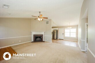 10608 Pecan Ln in Jonesboro, GA - Building Photo - Building Photo