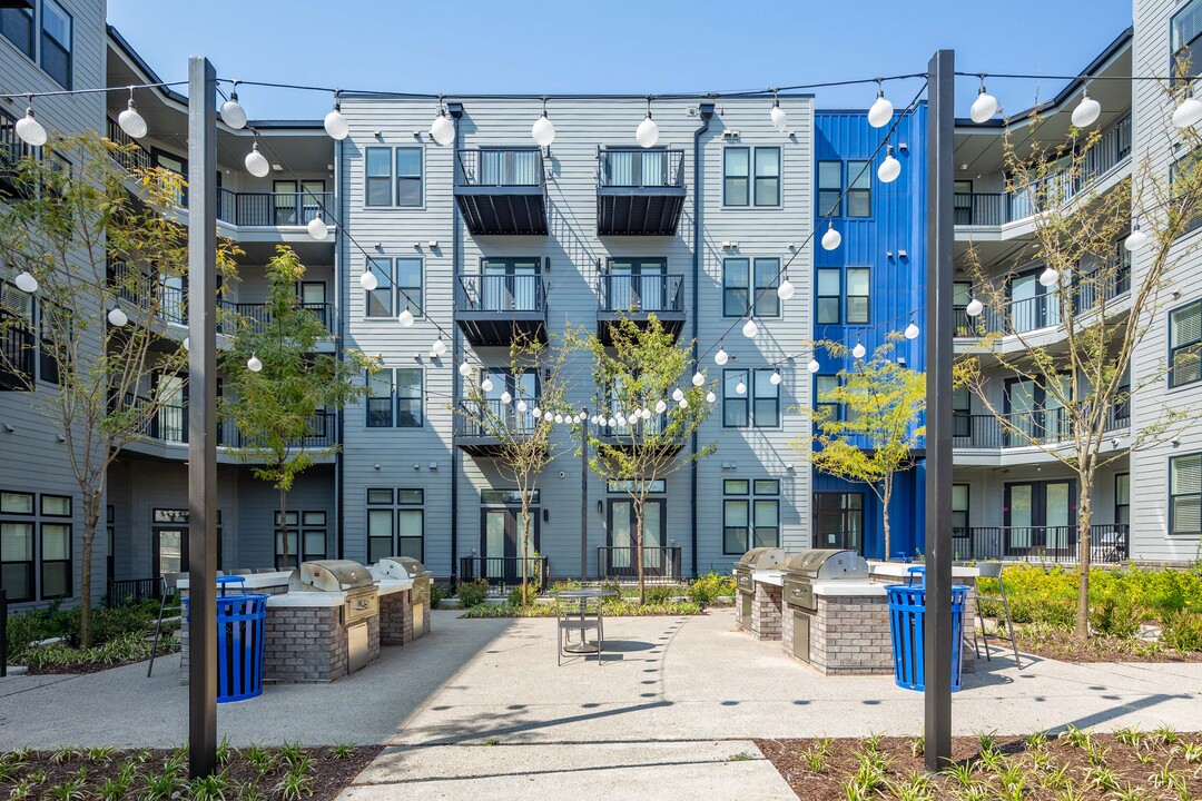 Cherry Oak Apartments in Nashville, TN - Foto de edificio