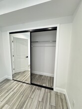 9490 Obeck Ave, Unit 9488 in Arleta, CA - Foto de edificio - Building Photo