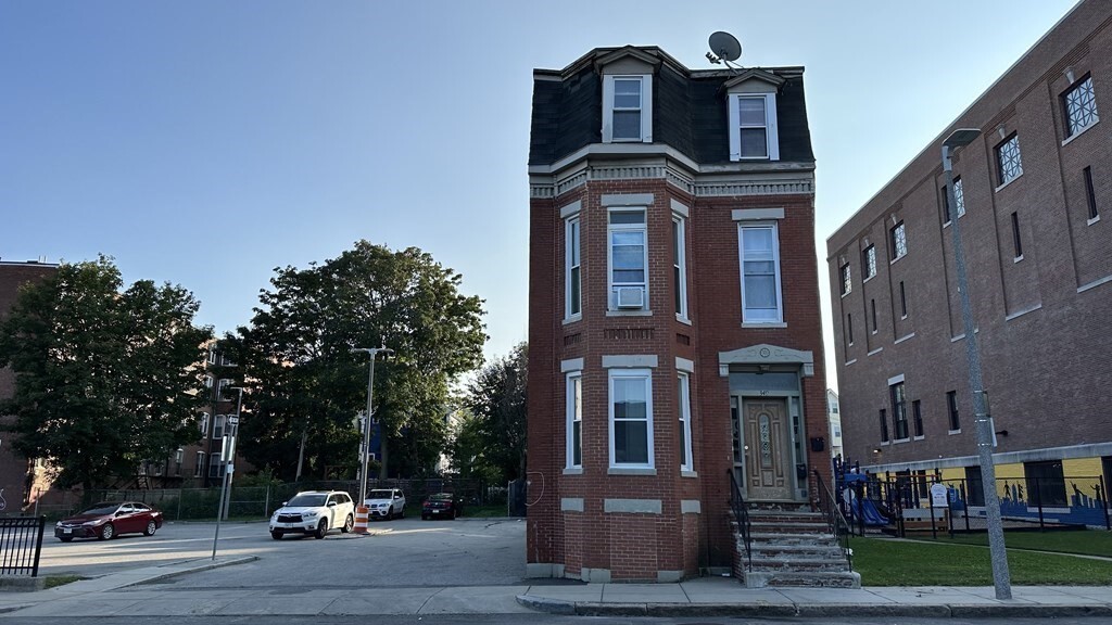 349 Dudley St in Boston, MA - Foto de edificio