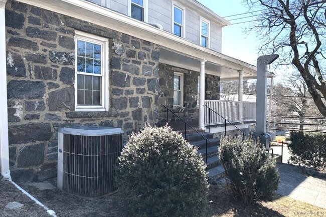 property at 243 Glenville Rd