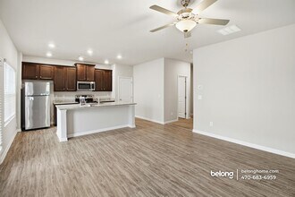 2106 Irvin Ct in Kennesaw, GA - Foto de edificio - Building Photo