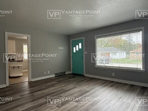 424 Gray St in Green Bay, WI - Building Photo - Building Photo