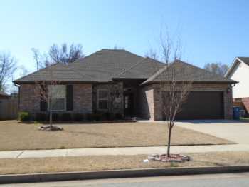 property at 3001 SW Briar Creek Ave