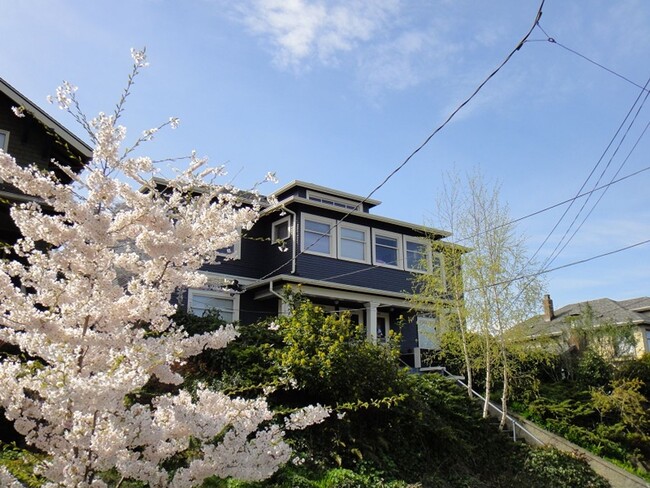 property at 2347-2349 Federal Ave E