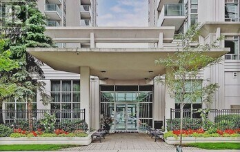 31-2231 Bales Ave in Toronto, ON - Building Photo - Building Photo