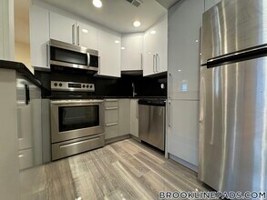 1801 Beacon St in Brookline, MA - Building Photo - Building Photo