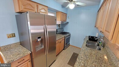 652 Newell Ave in Stafford Township, NJ - Building Photo - Building Photo