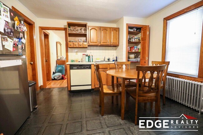 property at 2 O'Neil Pl