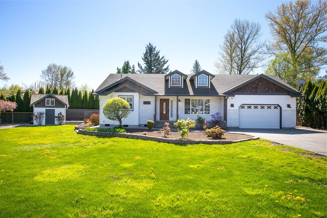 property at 122 Jefferson Ct