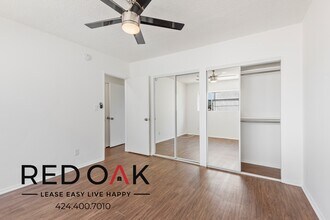 1051 N Gardner St, Unit 9 in West Hollywood, CA - Building Photo - Building Photo