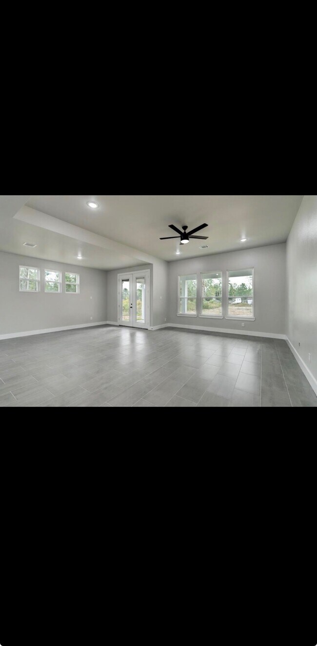 884 Rd 5203 in Cleveland, TX - Building Photo - Building Photo