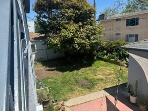 436 Venice Way, Unit 438 #2 in Los Angeles, CA - Building Photo - Building Photo