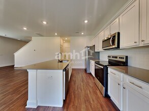 546 Plumeria Ln in Summerville, SC - Building Photo - Building Photo