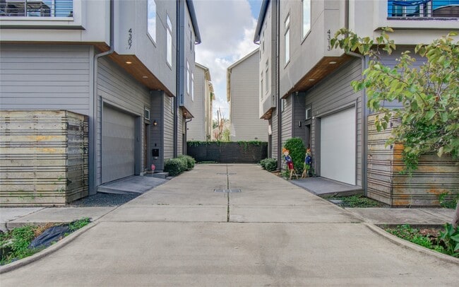 4311 Marina St in Houston, TX - Building Photo - Building Photo