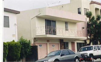 1711 Coronado Apartments