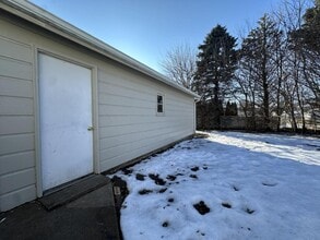 1368 Spruce Ave in Galesburg, IL - Building Photo - Building Photo