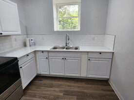 151 S Main St in Northfield, VT - Building Photo