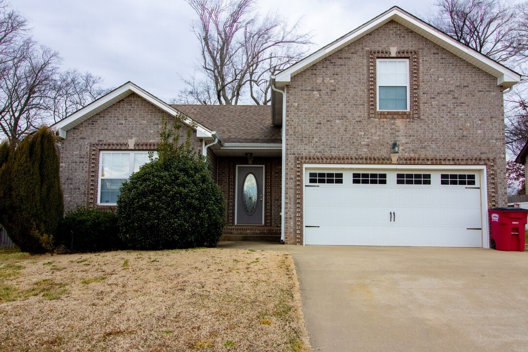 1853 Jackie Lorraine Drive in Clarksville, TN - Building Photo