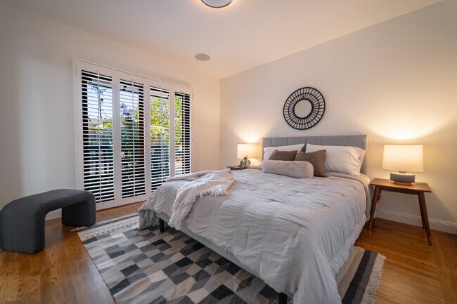 2514 Alameda de las Pulgas in San Mateo, CA - Building Photo - Building Photo