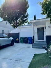 5779 Enfield Ave in Los Angeles, CA - Building Photo - Building Photo