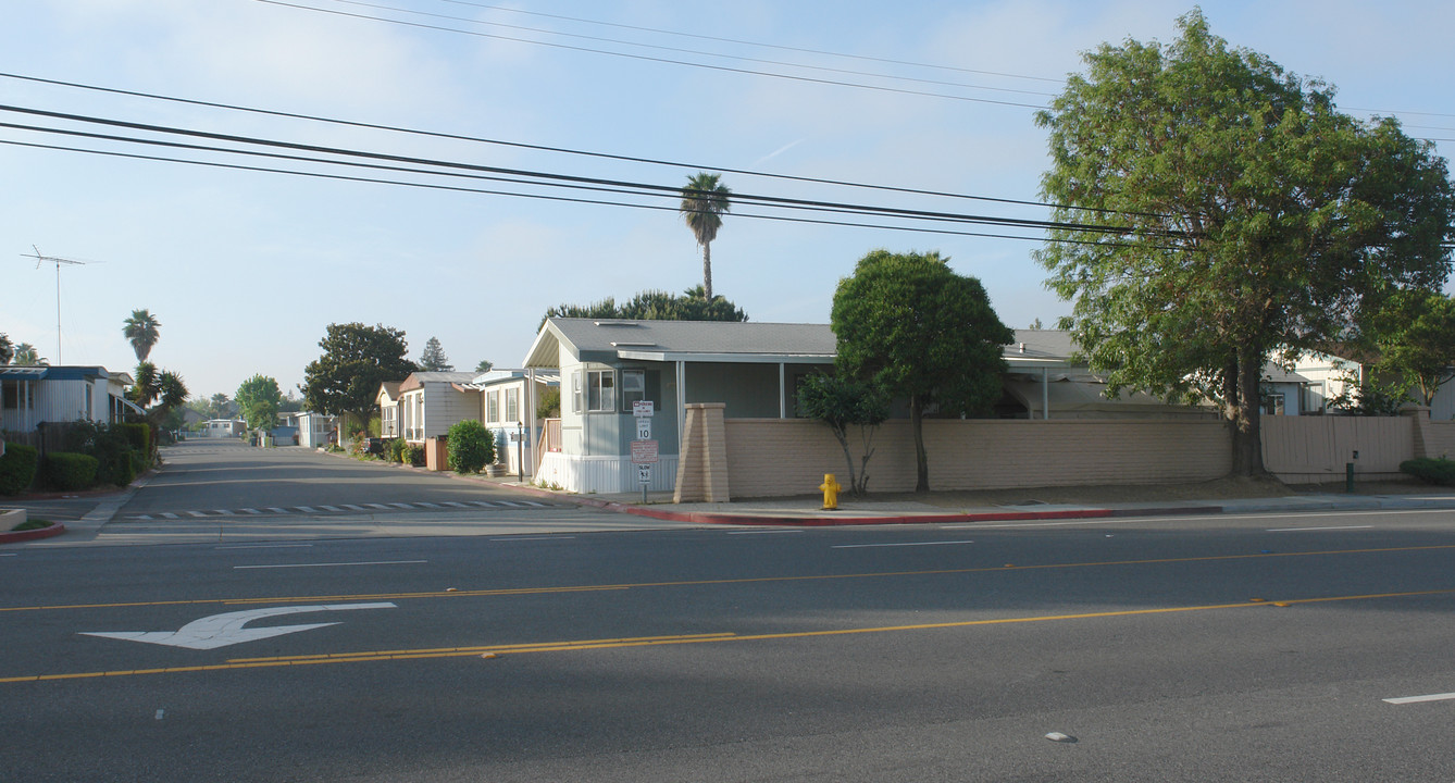 Madrone Mobile Estates in Morgan Hill, CA - Building Photo