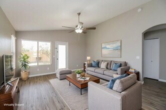 2267 E Arabian Dr, Unit 1109 in Gilbert, AZ - Foto de edificio - Building Photo