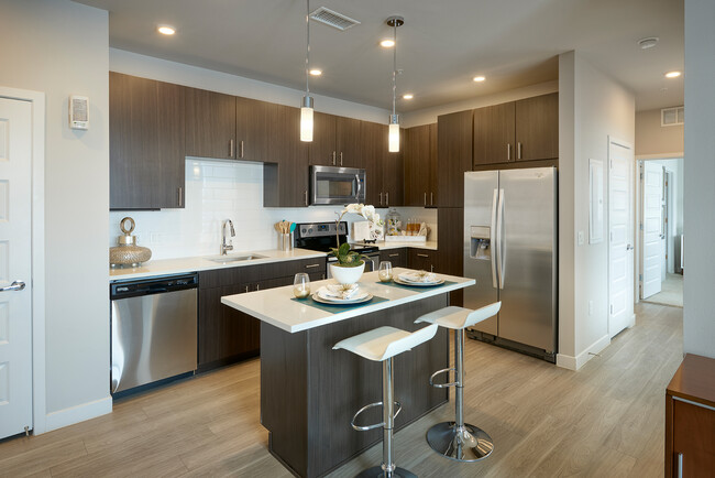 Strata - Phase 2 in Denver, CO - Building Photo - Interior Photo