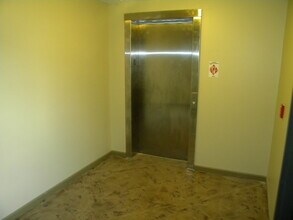 633 Ontario St SE in Minneapolis, MN - Foto de edificio - Building Photo