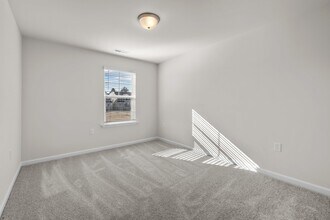 5615 Edessa Ave in Raleigh, NC - Building Photo - Building Photo