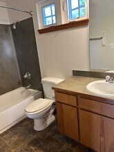 240 Lake Louise Dr SW, Unit Lake Louise in Lakewood, WA - Building Photo - Building Photo