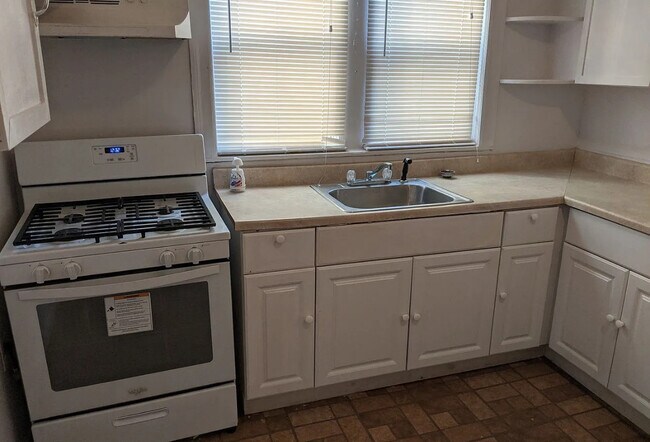 1223 Princess Ave in Camden, NJ - Building Photo - Building Photo