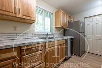 409 S 11th Ave in Walla Walla, WA - Building Photo - Building Photo