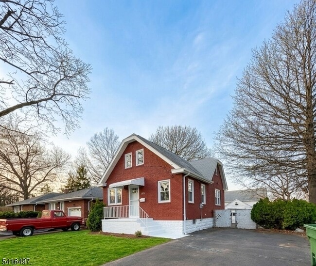 property at 136 Raritan Rd