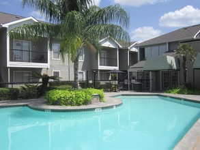 The Granite Club Apartments in Houston, TX - Building Photo - Building Photo